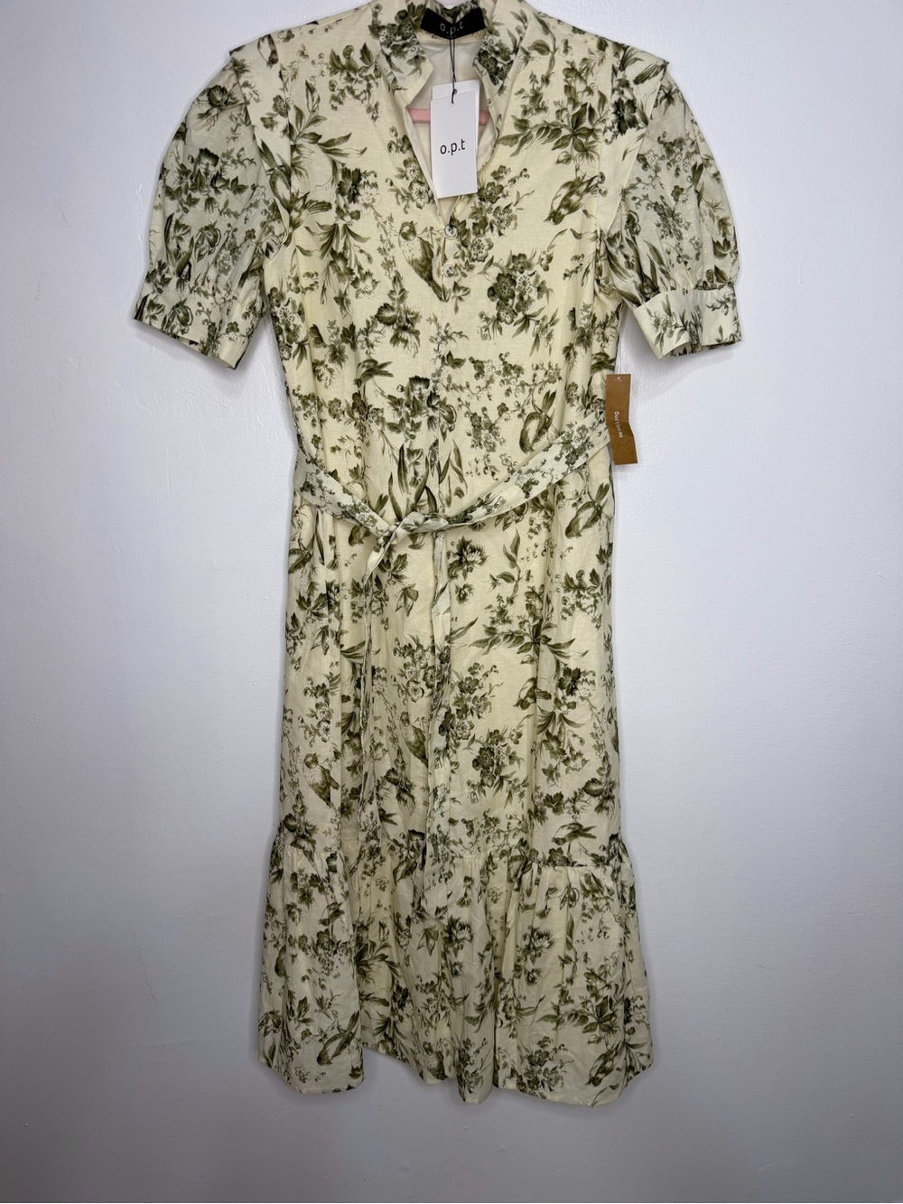 NWT O.P.T Floral Cream and green Midi Dress with Puff Sleeves - Picture 3 of 9